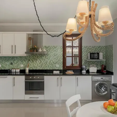 Semesterbostad Casa Do Rosario By An Island São Vicente