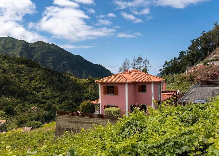 Casa Do Rosario By An Island Holiday home *