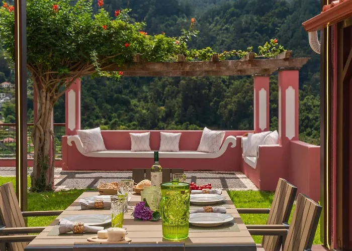 Casa Do Rosario By An Island *